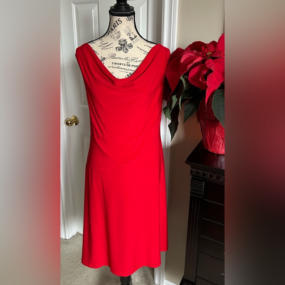 ✨🎄✨ JESSICA RED DRESS Size 10  EUC